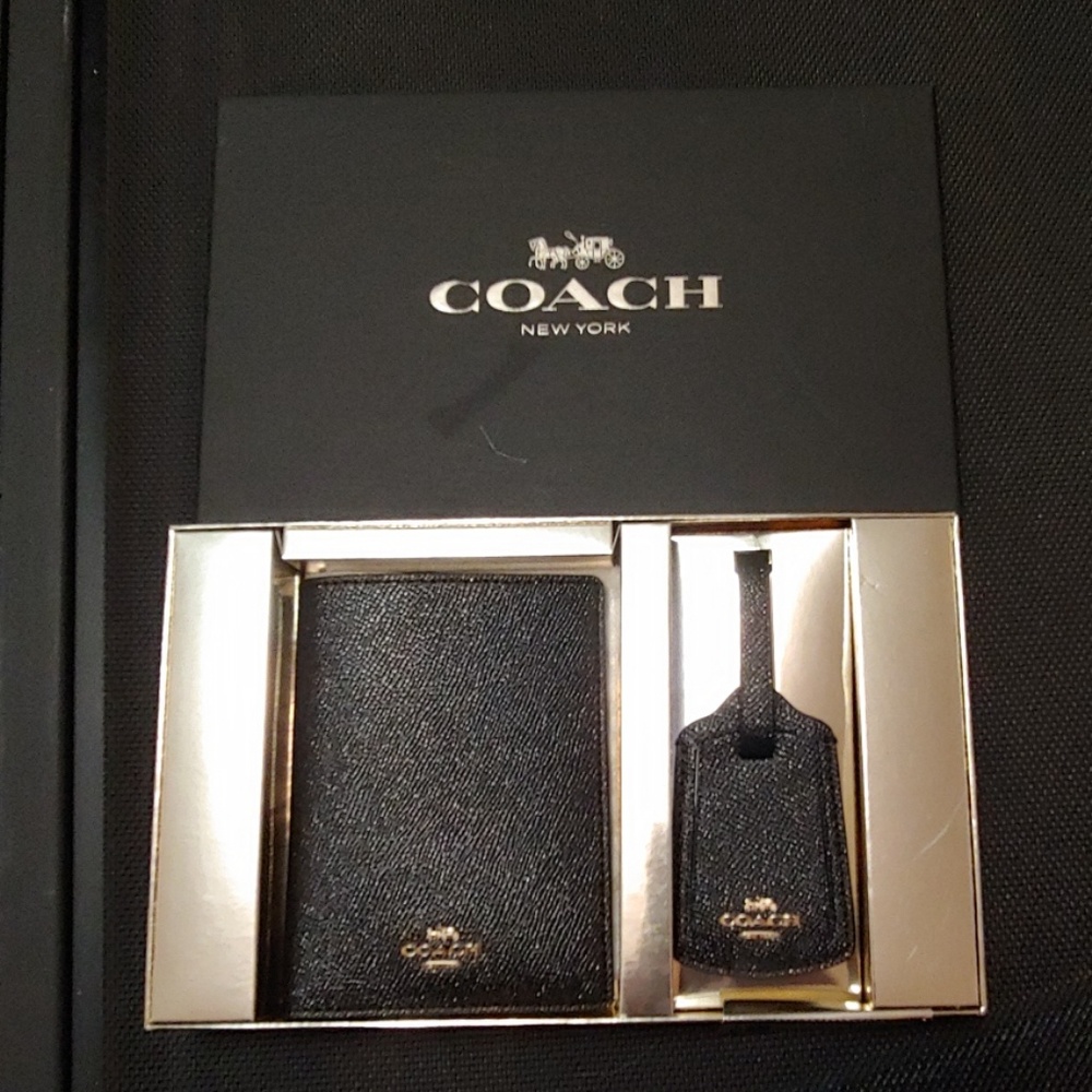 Coach passport and luggage tag set